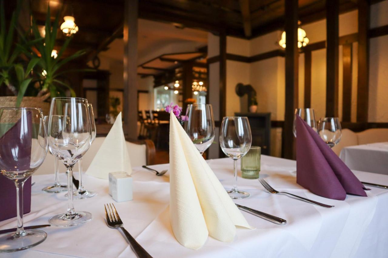 Rehlinger Hof Hotel Rehlingen Екстериор снимка