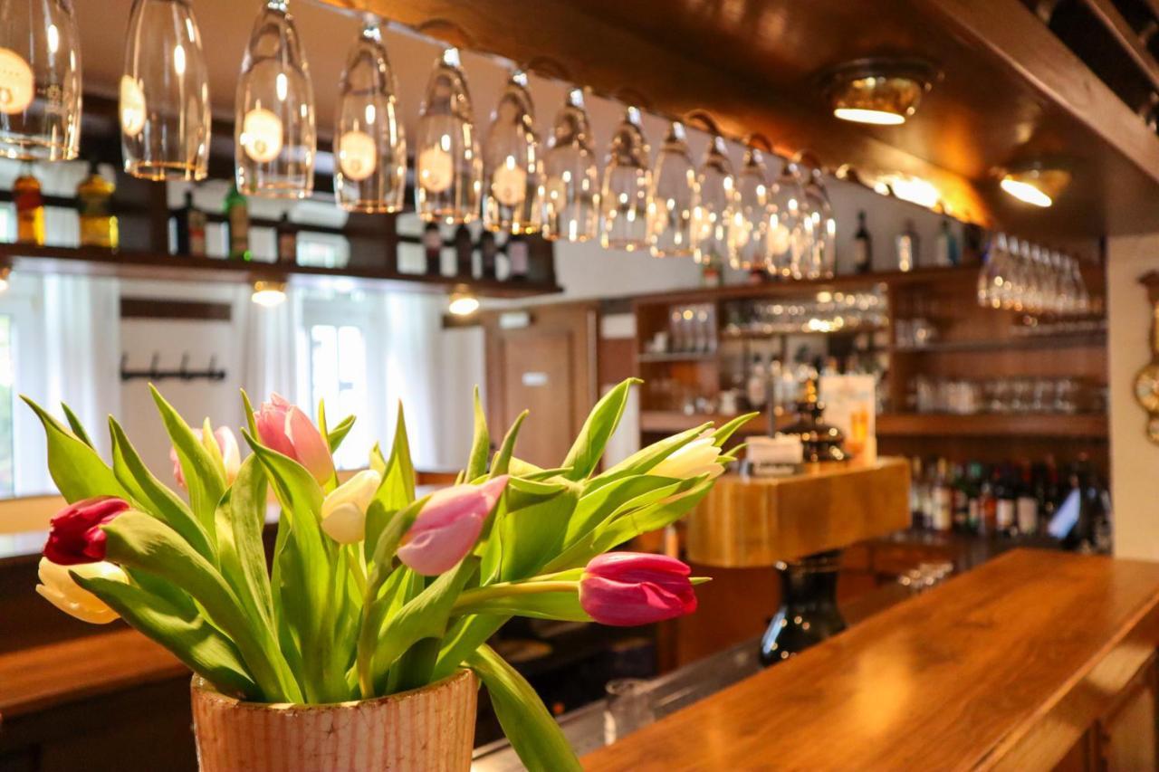 Rehlinger Hof Hotel Rehlingen Екстериор снимка